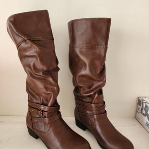 Bongo tall boots, brown, size 9.5, never worn
